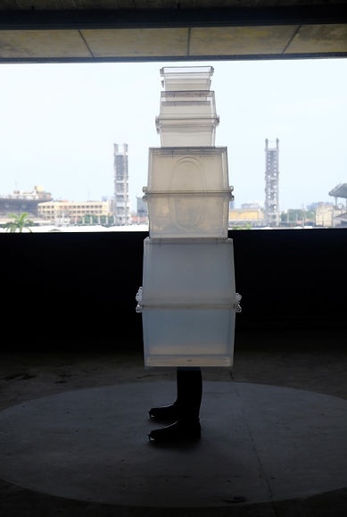 Container(invisibility)